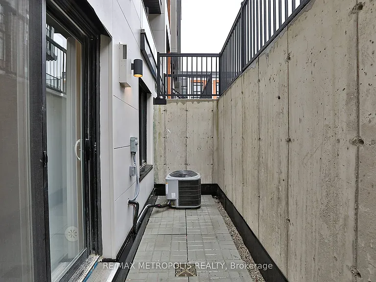 2 Steckley House Ln #906 — Photo 21