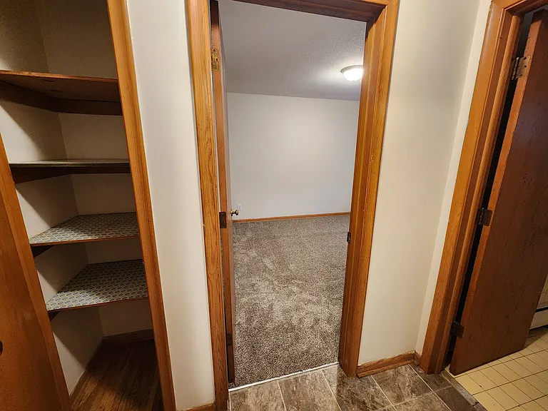 4707 University Ave NE — Photo 38