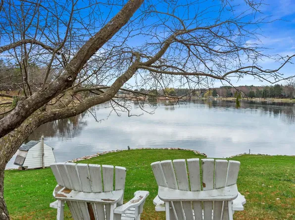 1037 S Archers Way, Nekoosa, WI 54457