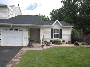 35 Atlantis Ter, Freehold, NJ 07728