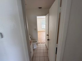 1900 55th Ter SW, Naples, FL