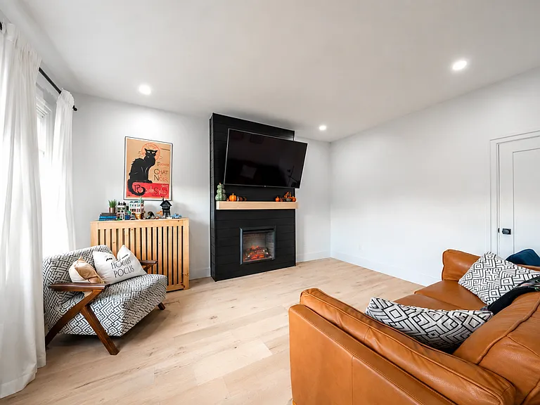 281 Washington Ave #2 — Photo 6
