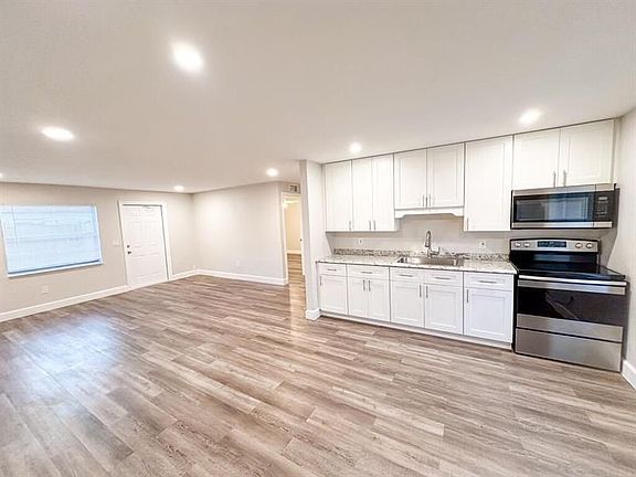 3rd image of 3443 Hi St #3443