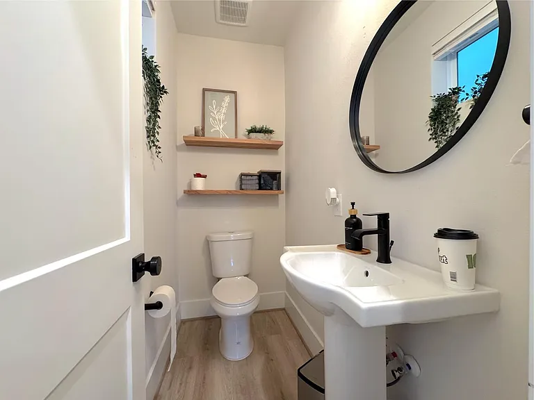 5632 Bertellis Ln — Photo 7