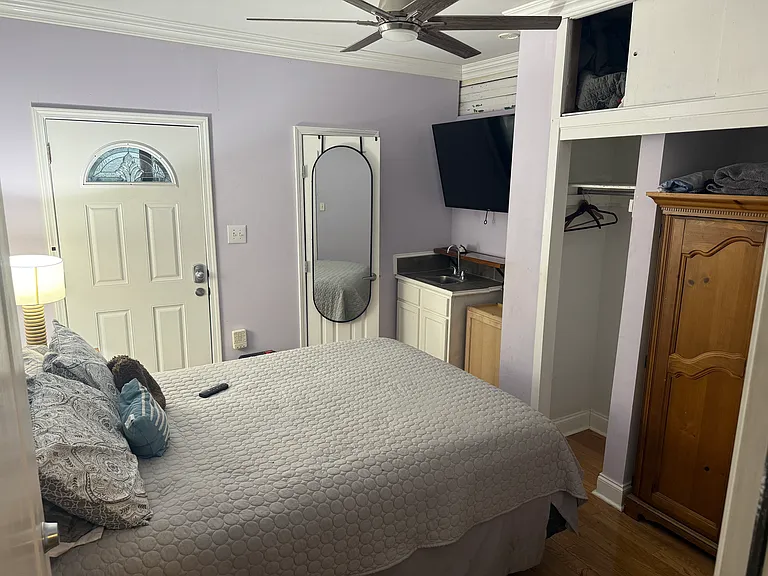 2635 Aubry St — Photo 4