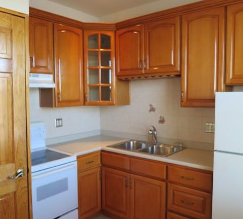 3rd image of 460 Ovington Ave APT 5D