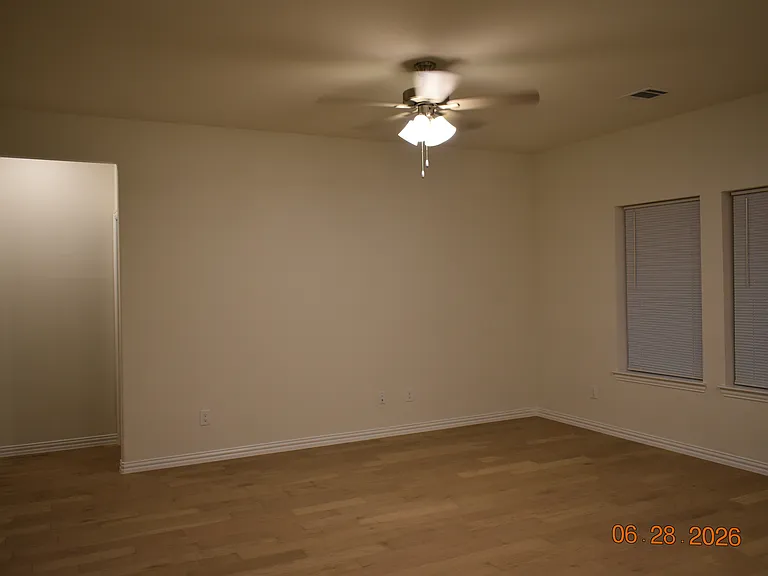 3321 Riverlawn Dr — Photo 24