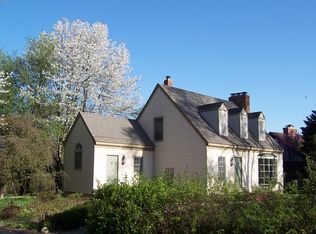 5218 Bonnie Brae Rd, Richmond, IL 60071