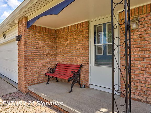 5th image of 2153 Starlite Dr