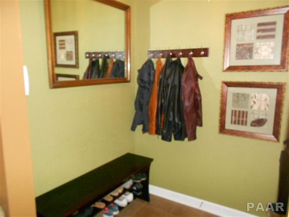 2nd image of 1717 N Machin Ave