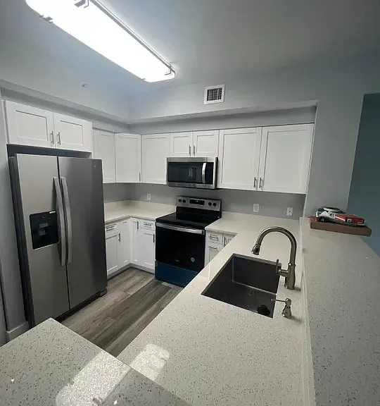 8070 N Nob Hill Rd #106 — Photo 7