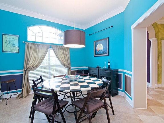 3rd image of 303 Sea Moss Ln