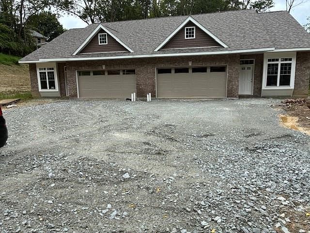 1st image of 4053 Briarwood Dr