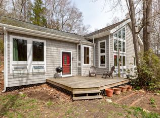 16 County Rd, Phippsburg, ME 04562