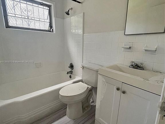5th image of 11203 NW 12th Ave #0