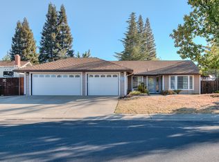 716 Hancock Dr, Folsom, CA 95630