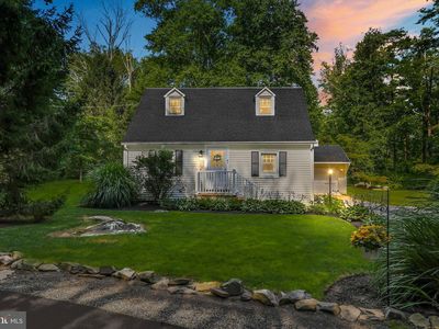 57 Stony Brook Rd, Hopewell, NJ, 08525