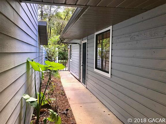 3rd image of 7130 NW 52nd Ter