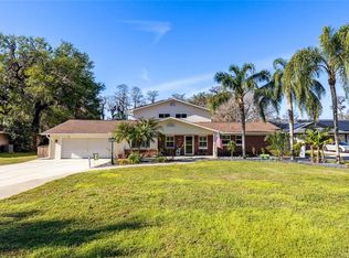 36329 Clear Lake Dr, Eustis, FL 32736