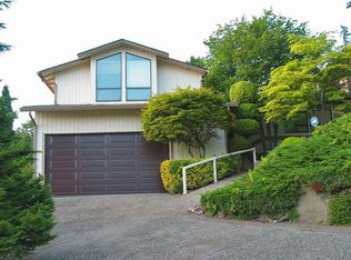 5300 135th Pl SE, Bellevue, WA 98006