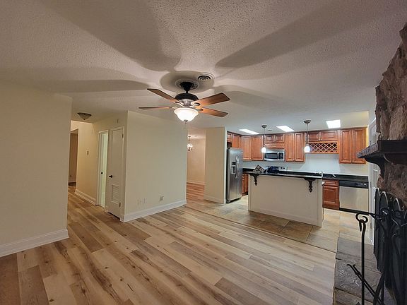 5th image of 7914 Gleason Dr APT 1149