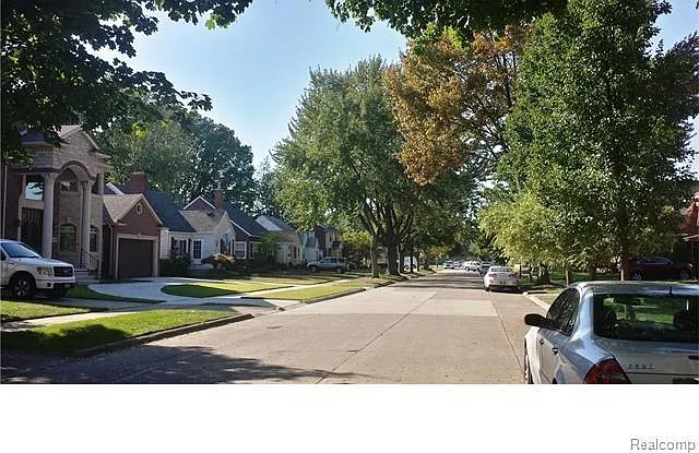 21540 Olmstead St — Photo 4