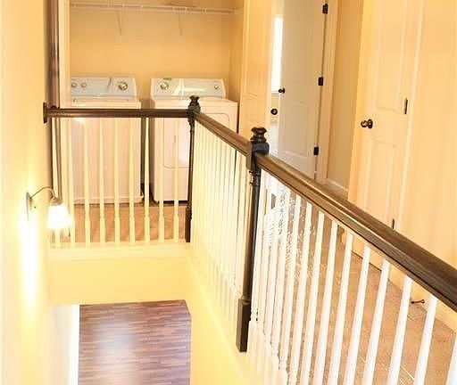 5th image of 810 Riverdance Dr
