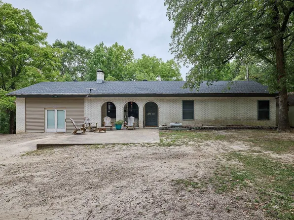 2972 Sand Rd, Malvern, AR 72104