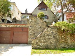 27 Desmond Ave, Bronxville, NY 10708