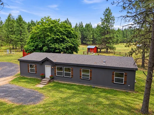 11914 E Laurel Rd, Elk, WA 99009