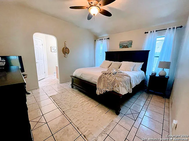 15126 Barataria Dr — Photo 14