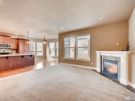 5th image of 4601 204th Street Ct E #8712