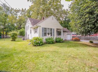499 Old Stage Rd, Spotswood, NJ 08884