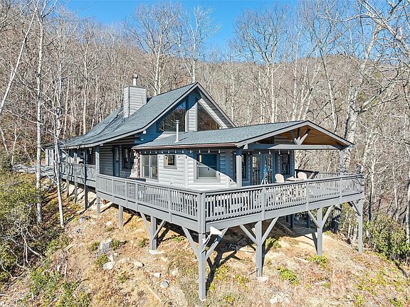 2nd image of 643 Bent Tree Rd