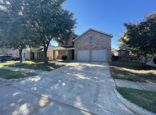 9241 Conestoga Dr, Fort Worth, TX 76131