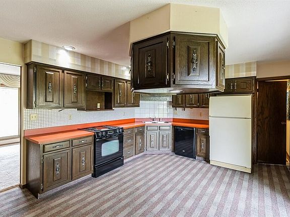 4th image of 2907 Northwood Dr