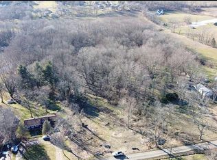 Beaumont Ave NW, Massillon, OH 44647