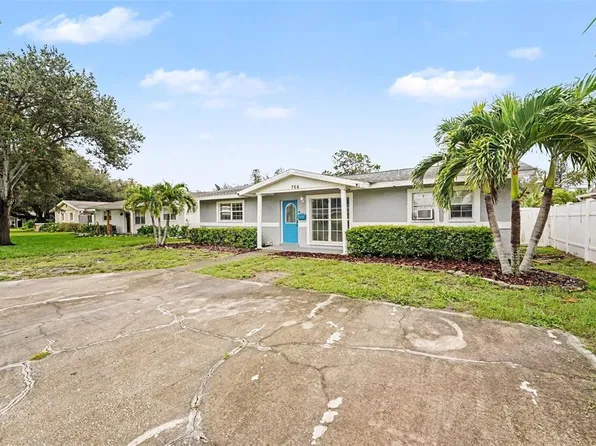 766 41ST AVENUE NE, ST PETERSBURG, FL 33703