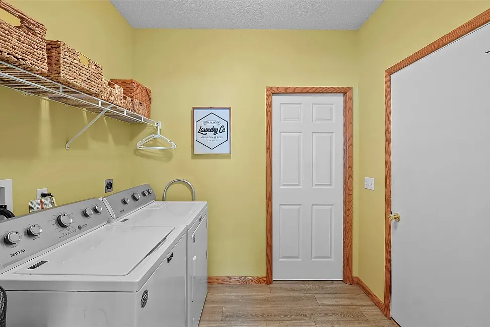 2 bed, 1510 sqft, $1,300 — Photo 3