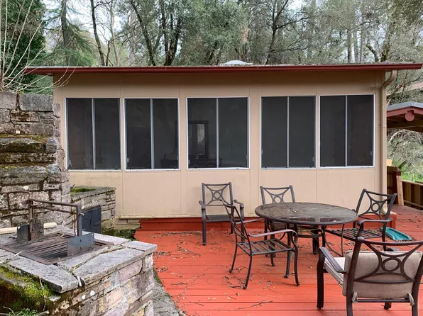 5687 Stream Way, Somerset, CA 95684