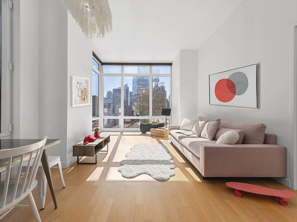 1st image of 247 W 46th St APT 2104