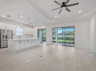 8147 Lucello Ter S, Naples, FL 34114