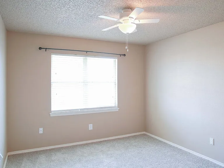 9705 Abbeville Ave — Photo 3