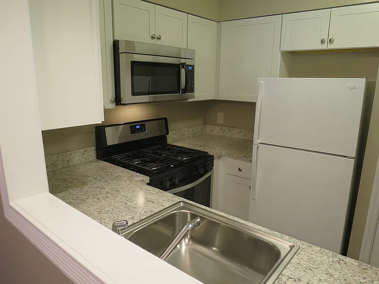 3147 Dorris Ave — Photo 8