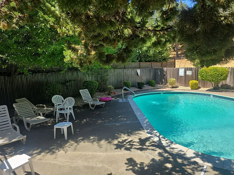 1200 D Street, Petaluma — Photo 11