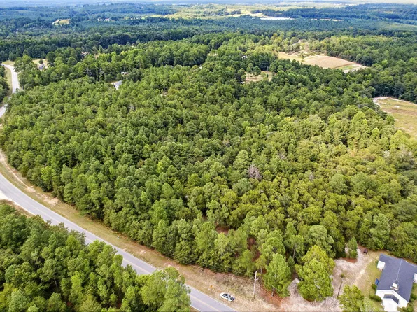 718 Green Lake Road, Ellerbe, NC 28338