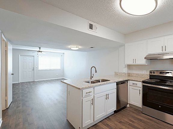 220-1301_5650_Web_Final