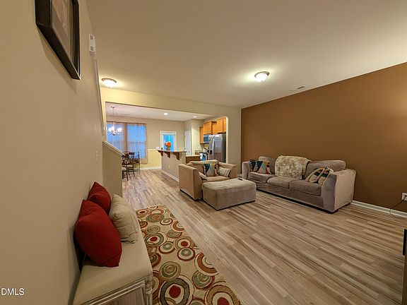 2nd image of 2809 Benevolence Dr