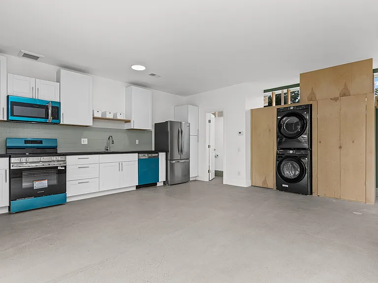 4641 15th St #1B — Photo 33