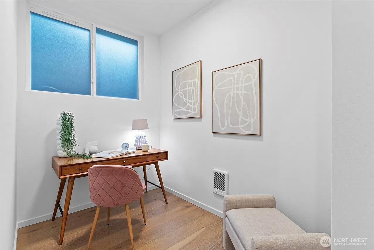 2 bed, 1340 sqft, $3,600 — Photo 4